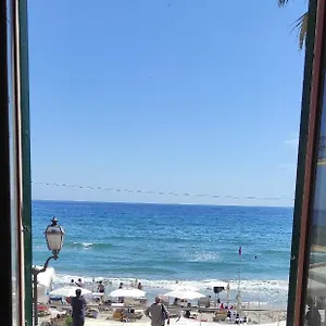  Appartamento Le Finestre Sul Mare