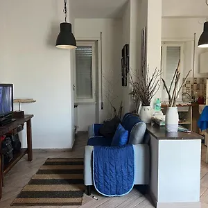 Vittoria Lido di Ostia